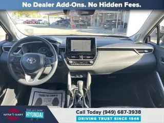 Toyota Corolla Cross 2024 XLE 4dr Crossover