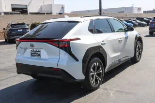 Toyota bZ4X 2024 XLE 4dr Crossover