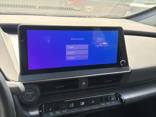 Toyota Prius 2024 XLE 4p Hatchback