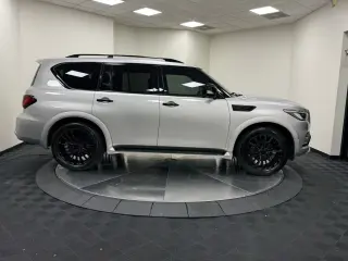 INFINITI QX80 2023 Sensory 4dr SUV