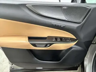 Lexus NX 350h 2024 AWD Luxury 4dr Crossover