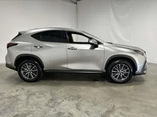 Lexus NX 350h 2024 AWD Luxury 4dr Crossover