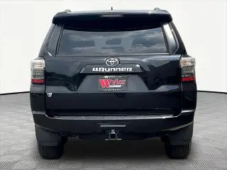 Toyota 4Runner 2023 4x4 SR5 Premium 4p SUV