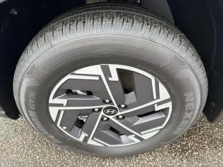 Hyundai TUCSON Hybrid 2026 TRACCIÓN EN LAS CUATRO RUEDAS AZUL SE 4p SUV