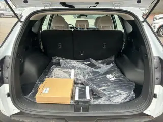 Hyundai TUCSON Hybrid 2026 TRACCIÓN EN LAS CUATRO RUEDAS AZUL SE 4p SUV