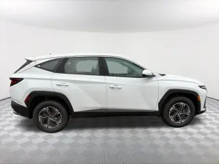 Hyundai TUCSON Hybrid 2026 TRACCIÓN EN LAS CUATRO RUEDAS AZUL SE 4p SUV