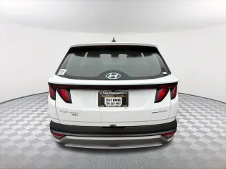 Hyundai TUCSON Hybrid 2026 TRACCIÓN EN LAS CUATRO RUEDAS AZUL SE 4p SUV