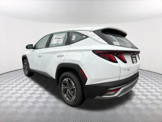Hyundai TUCSON Hybrid 2026 TRACCIÓN EN LAS CUATRO RUEDAS AZUL SE 4p SUV