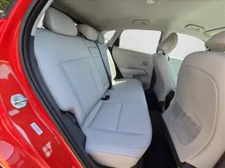 Hyundai KONA 2026 SEL Premium 4dr SUV