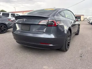 Tesla Modelo 3 2023 AWD Performance Sedan de 4 puertas