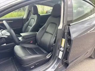 Tesla Modelo 3 2023 AWD Performance Sedan de 4 puertas