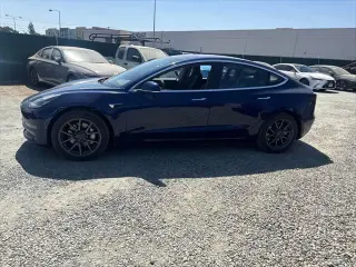 Tesla Modelo 3 2018 Rango Medio 4p Fastback Rápido