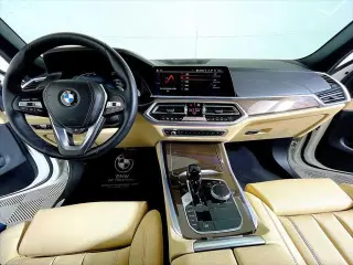 BMW X5 2022 4x4 xDrive40i 4p Vehículo de Actividad Deportiva