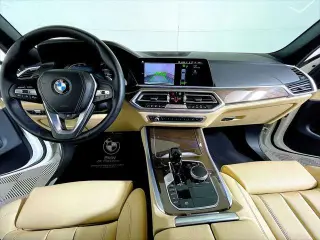 BMW X5 2022 4x4 xDrive40i 4p Vehículo de Actividad Deportiva