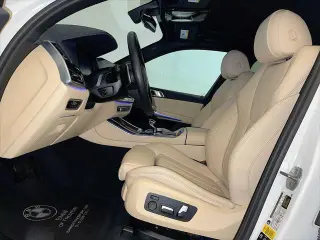 BMW X5 2022 4x4 xDrive40i 4p Vehículo de Actividad Deportiva