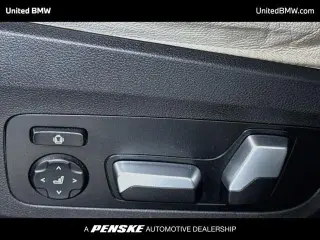 BMW X4 2022 tracción integral xDrive30i de 4 puertas y carrocería de cupé de actividad deportiva