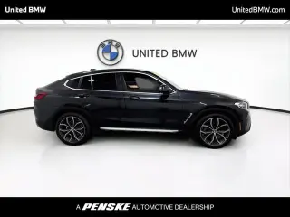 BMW X4 2022 tracción integral xDrive30i de 4 puertas y carrocería de cupé de actividad deportiva