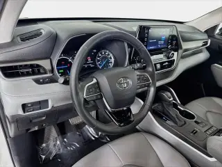Toyota Highlander Hybrid 2021 AWD XLE 4p SUV
