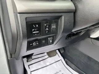 Toyota Tundra 2021 4x4 SR5 4p CrewMax Cab Pickup SB