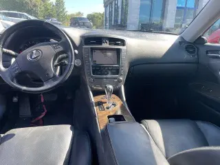 Lexus IS 350 2009 4p Sedan