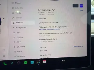 Tesla Model Y 2023 AWD Long Range 4dr Crossover