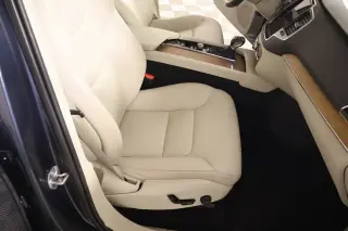 Volvo XC90 2021 AWD T6 Momentum 6 pasajeros SUV 4 puertas