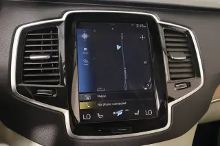 Volvo XC90 2021 AWD T6 Momentum 6 pasajeros SUV 4 puertas
