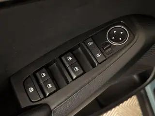Kia Seltos 2024 S 4dr SUV