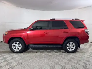 Toyota 4Runner 2022 4x4 SR5 Premium 4dr SUV