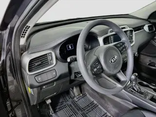 Kia Sorento 2018 4WD LX SUV 4 puertas
