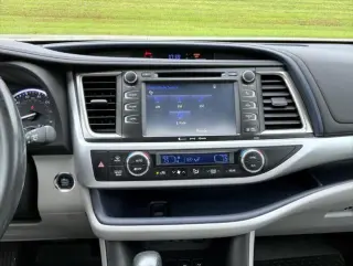 Toyota Highlander 2019 4x4 XLE 4p SUV
