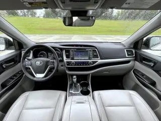 Toyota Highlander 2019 4x4 XLE 4p SUV