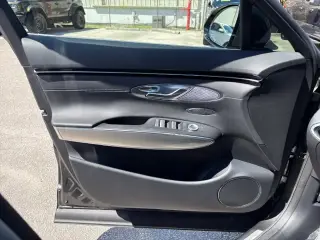 Genesis GV70 2025 AWD 2.5T Standard 4dr SUV