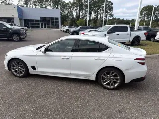 Genesis G70 2022 2.0T 4p Sedan