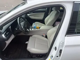 Genesis G70 2022 2.0T 4p Sedan