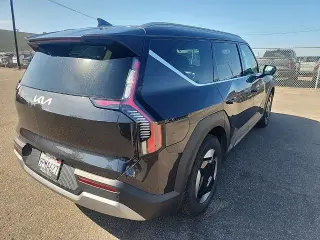 Kia EV9 2024 AWD Wind 4dr SUV