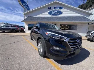 Hyundai Tucson 2017 SE Plus 4 puertas SUV