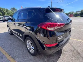 Hyundai Tucson 2017 SE Plus 4 puertas SUV