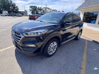 Hyundai Tucson 2017 SE Plus 4 puertas SUV
