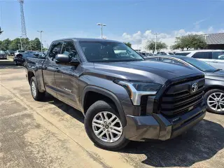 Toyota Tundra 2022 4x2 SR5 4dr Double Cab Camioneta SB
