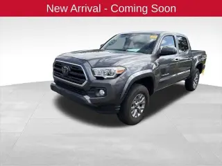 Toyota Tacoma 2018 4x2 SR5 4p Doble Cabina Corta 5.0 ft SB