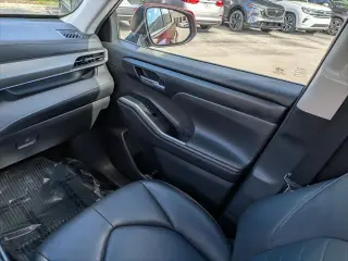 Toyota Highlander 2020 AWD XLE 4p SUV