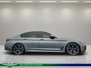 Serie 5 BMW 2021 AWD M550i xDrive Sedán 4p