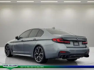 Serie 5 BMW 2021 AWD M550i xDrive Sedán 4p