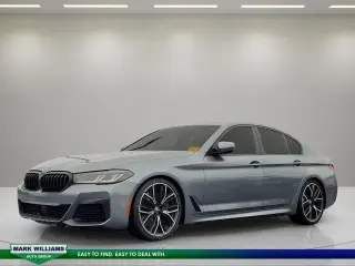 Serie 5 BMW 2021 AWD M550i xDrive Sedán 4p