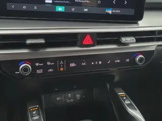 Kia Sorento 2024 S 4dr SUV