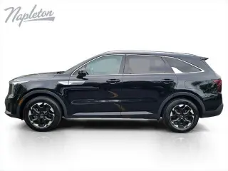 Kia Sorento 2024 S 4dr SUV