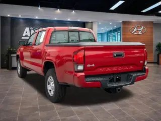 Toyota Tacoma 2018 4x4 SR V6 4dr Double Cab 5.0 ft SB
