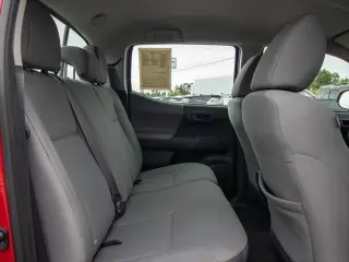 Toyota Tacoma 2018 4x4 SR V6 4dr Double Cab 5.0 ft SB