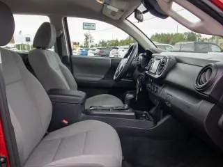 Toyota Tacoma 2018 4x4 SR V6 4dr Double Cab 5.0 ft SB